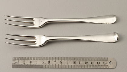 Early Georgian Hanoverian 3 Tine Tableforks (Pair) - Paul Hanet